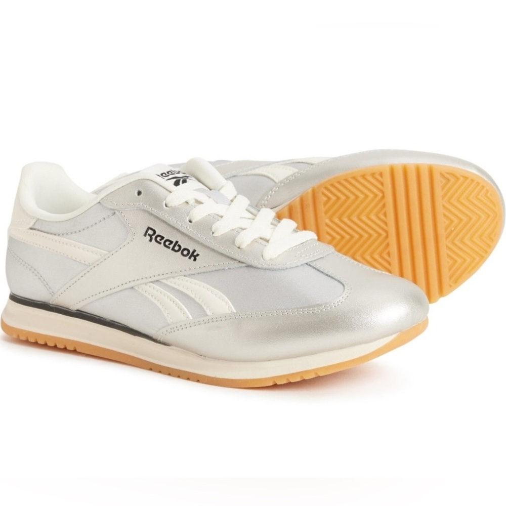 NWT Reebok Women’s Comfort Footbed Ortholite Fiori Sneakers